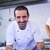 chef · bello · bianco · uniforme · pasta · insalata - foto d'archivio © dotshock