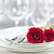 romantic · restaurant · cină · tabel · doua · trandafiri - imagine de stoc © elenaphoto