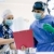 cirurgião · enfermeira · teatro · olhando · traçar · médico - foto stock © epstock