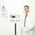 医師 · 規模 · 白人 · 男性医師 · 立って · 眼 - ストックフォト © iofoto