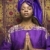 jonge · afro-amerikaanse · vrouw · bidden · traditioneel - stockfoto © iofoto