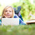 tineri · student · fată · laptop · frumos · iarbă - imagine de stoc © kyolshin