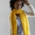 giovani · donna · jeans · giallo · sciarpa - foto d'archivio © lubavnel
