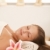 primer · plano · mujer · hermosa · dormir · masaje · cama · retrato - foto stock © nyul