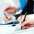 travail · plan · homme · d'affaires · mains · document -  © pressmaster