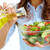 aperitiv · femeie · ulei · legume - imagine de stoc © pressmaster