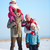 familie · exterior · fericit · părinţi · copii · uita - imagine de stoc © pressmaster
