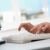tapant · clavier · Homme · affaires · ordinateur -  © pressmaster
