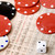 股市 · 賭博 · 骰子 · 賭場籌碼 · 圖表 · 錢 - 商業照片 © SimpleFoto