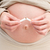 attento · donna · incinta · sigaretta · piedi · soggiorno - foto d'archivio © wavebreak_media